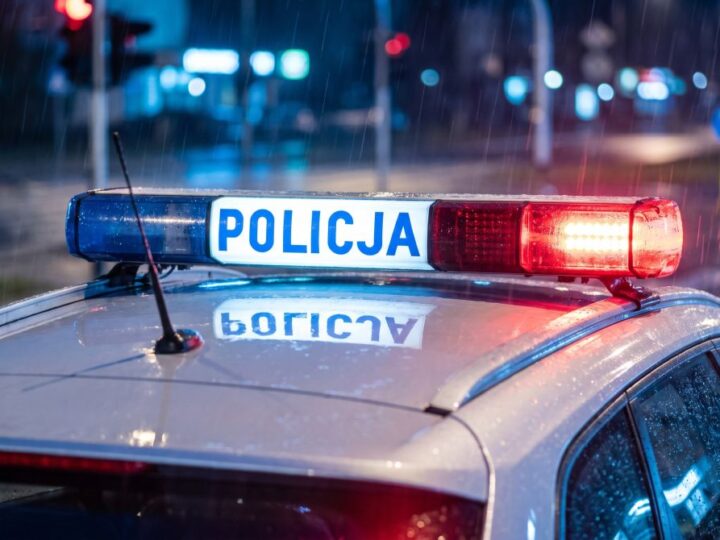 Pijana matka za kierownicą z dziećmi w aucie